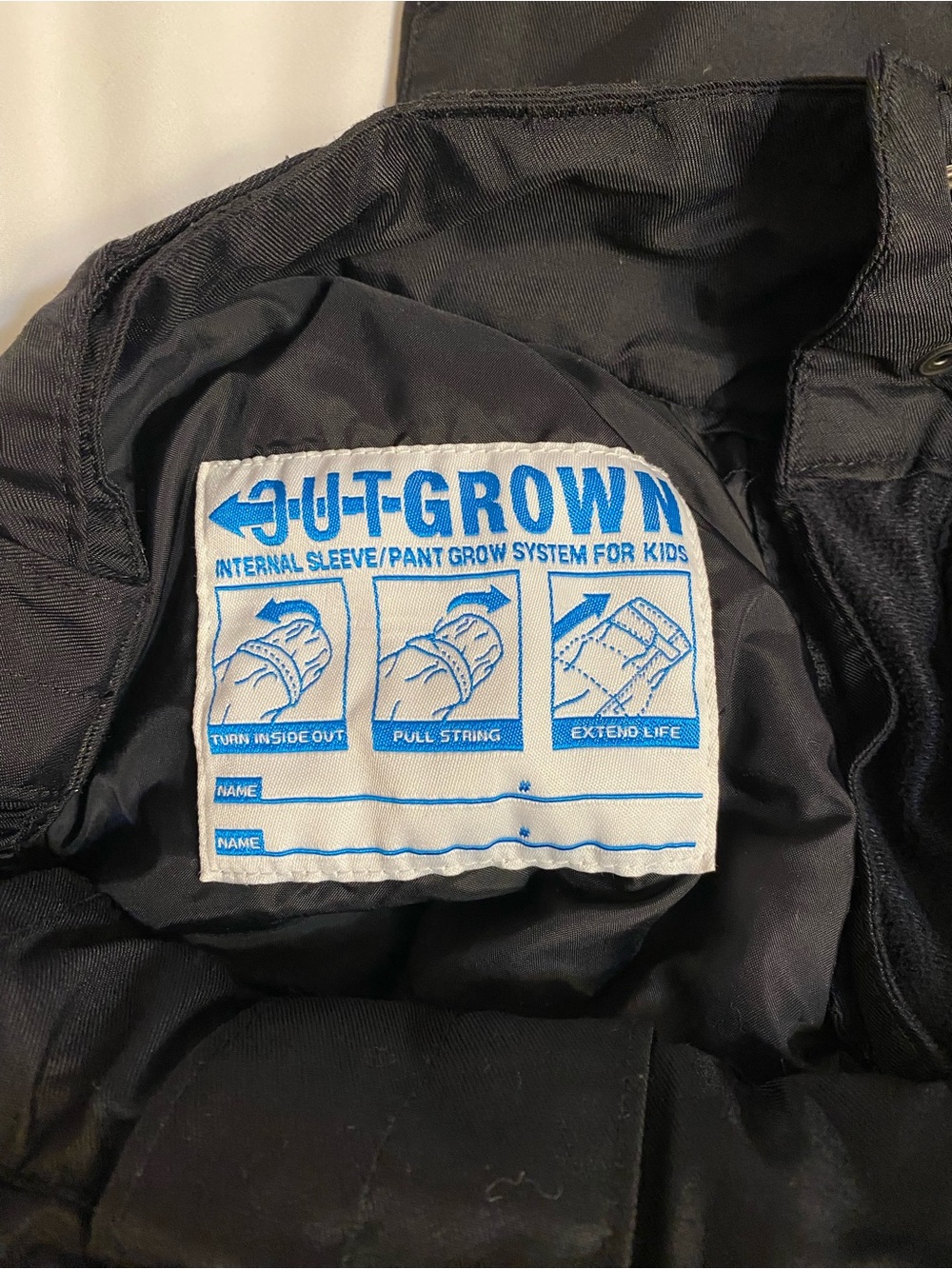 Black Kid’s Snow/Ski Pants - Picture 3 of 5
